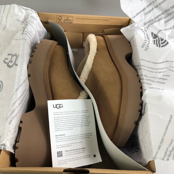 UGG Brown Women’s New Heights Cozy Clogs Size 6 - Picture 7 of 7